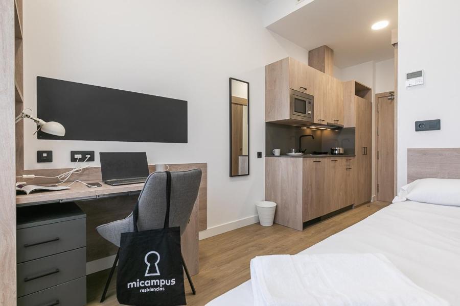 Micampus Madrid Sinesio Delgado Student Residence Exterior photo