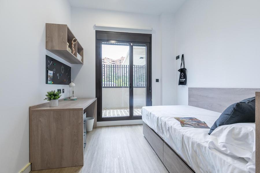 Micampus Madrid Sinesio Delgado Student Residence Exterior photo