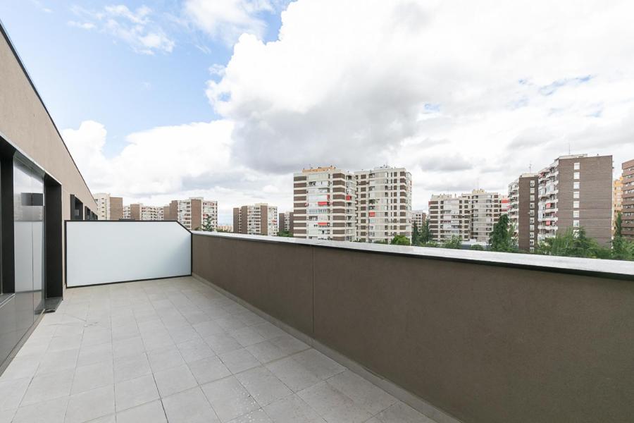 Micampus Madrid Sinesio Delgado Student Residence Exterior photo